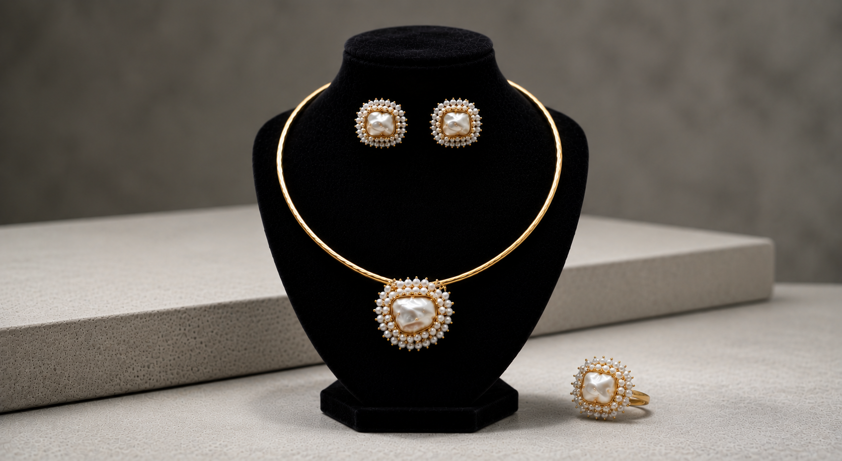 Collar Necklace Set